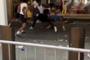 NBA总决赛已经结束了，但是纽约城的战斗还在继续